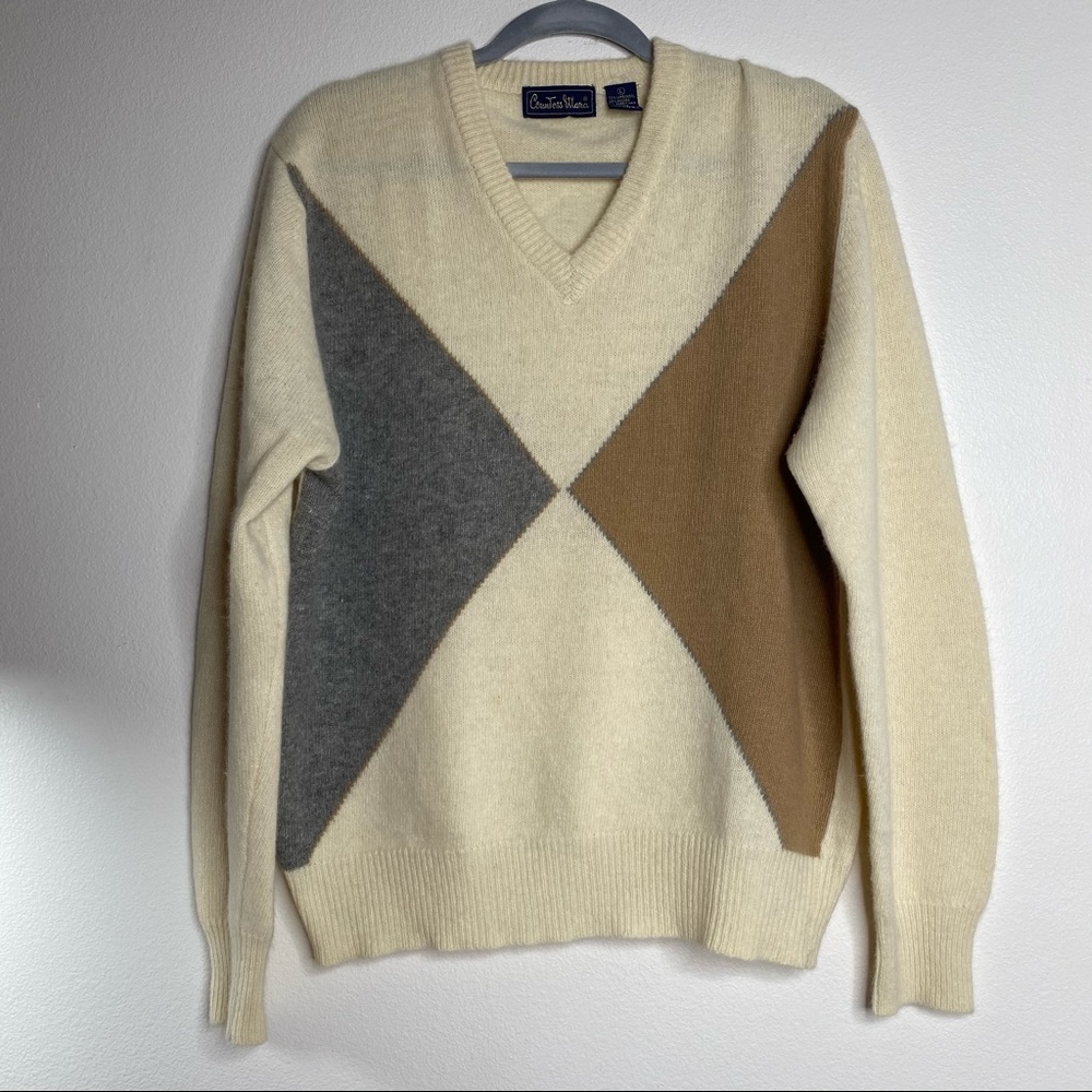 Wool blend color block v-neck sweater